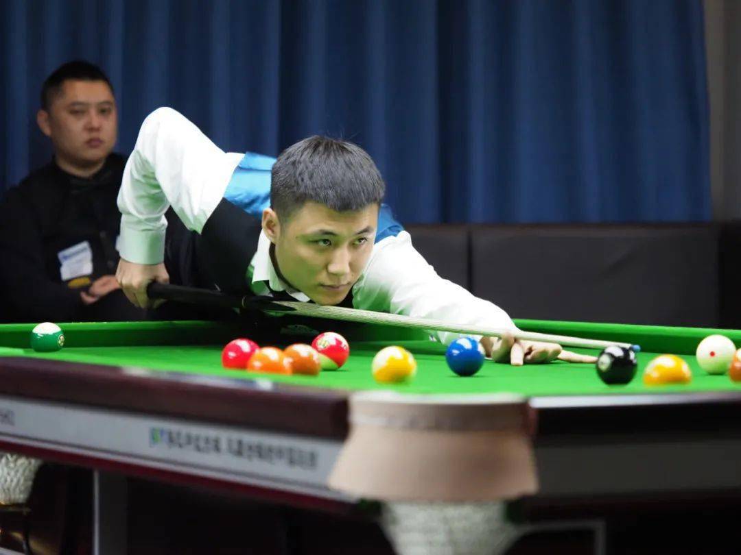 开云-Scout在老鹰比赛中大比分获胜，反败为胜引发热议！-开云