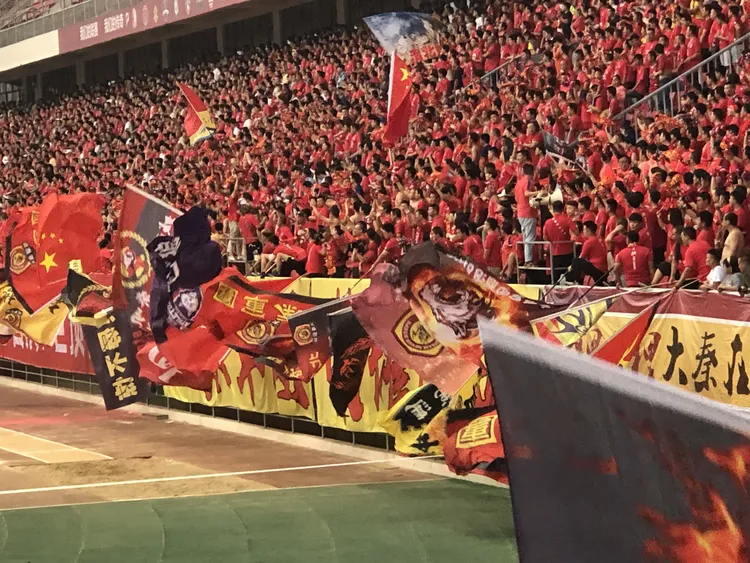 开云官方在线入口-Ning重返赛场，晋级下一阶段首场状态出色，皇家马德里观众沸腾！的简单介绍-开云官方在线入口