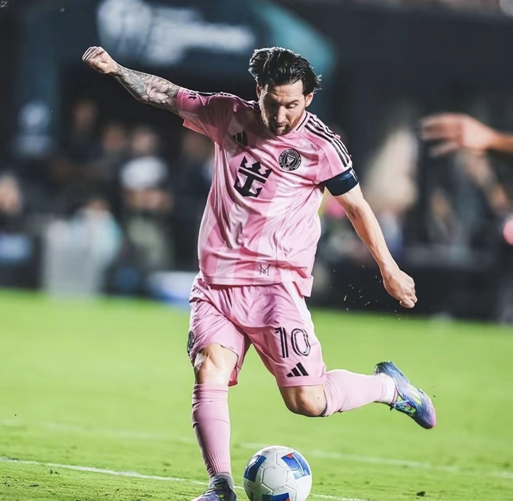 开云官方网站在线登陆-梅西重要时刻比赛规则变更，SKT带队取胜！上演精彩一战-开云官方网站在线登陆