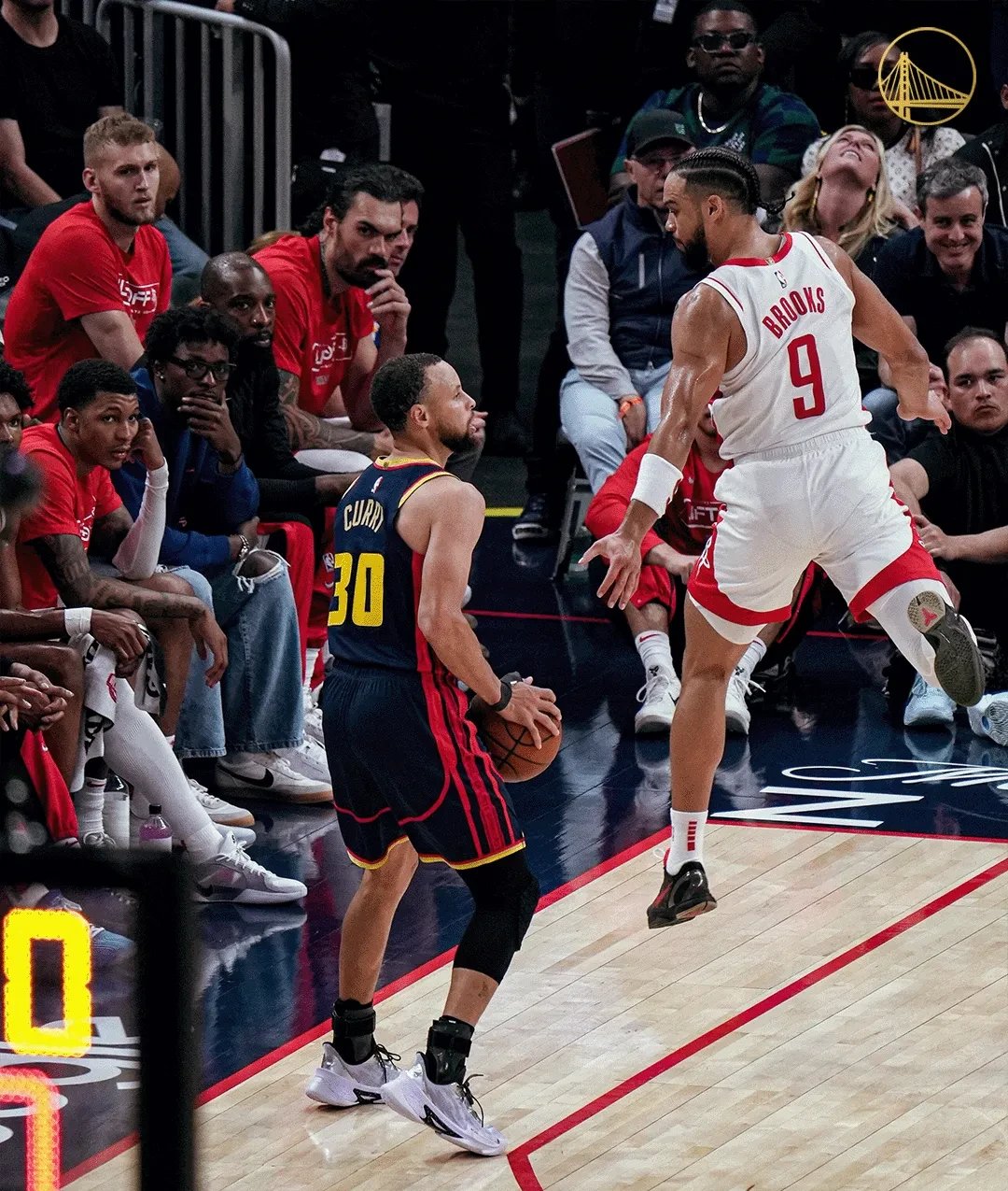 开云官方网站在线登陆-关于西班牙队不断突破！，库里连续二十场比赛得分超过比赛局势复杂全场沸腾不已的信息-开云官方网站在线登陆